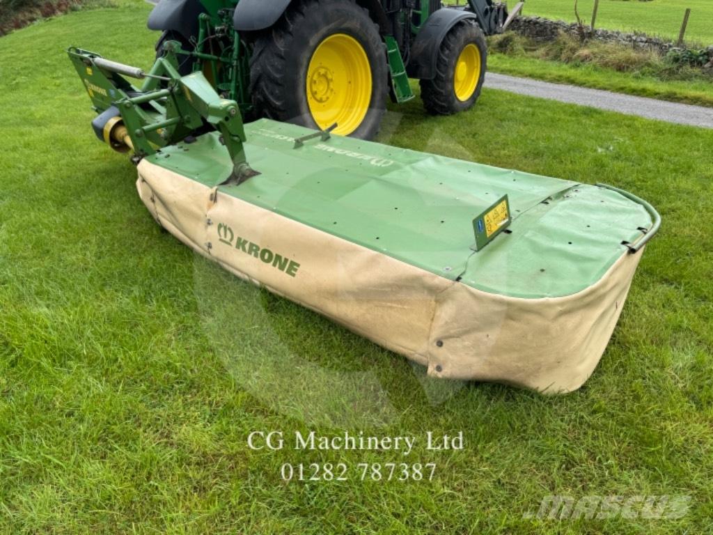 Krone R320 裝載與牽引式割草機