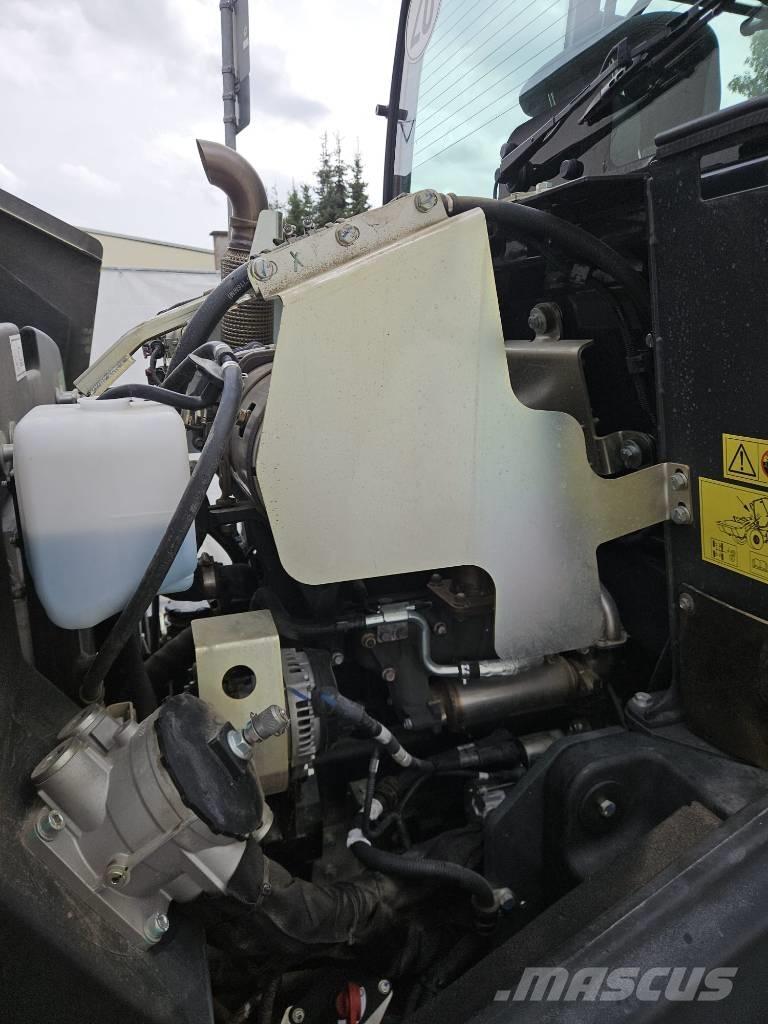 Komatsu WA 70 M-8 輪胎式裝載機