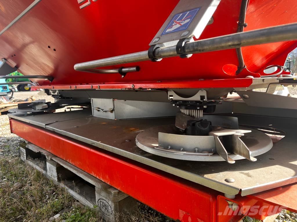 Rauch AXERA H/EMC 肥料撒佈機