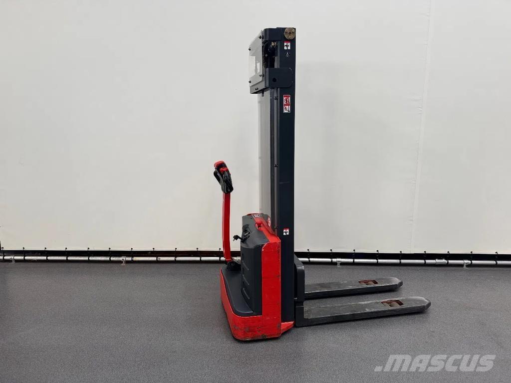 Linde ML 10 行走控制式堆積機