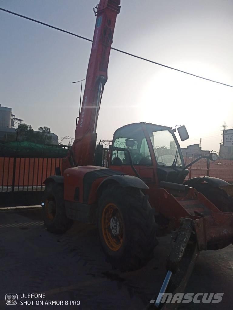JCB 535-125 A 伸縮臂操作車