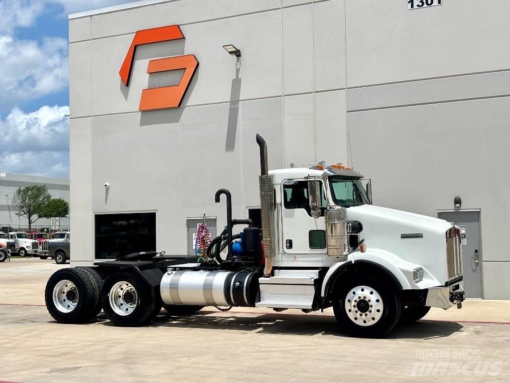 Kenworth T 800 曳引機組件