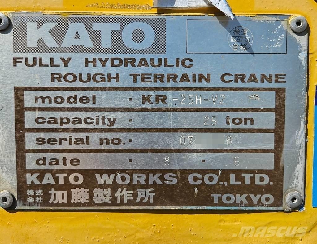 Kato KR 25 H V-2 越野起重機