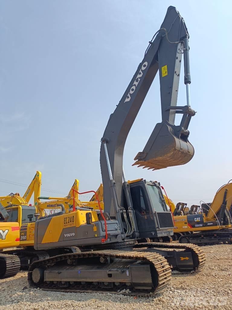 Volvo EC 240 履帶式 挖土機/掘鑿機/挖掘機