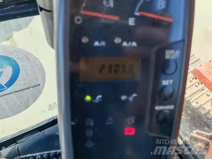 Hitachi ZX135 履帶式 挖土機/掘鑿機/挖掘機
