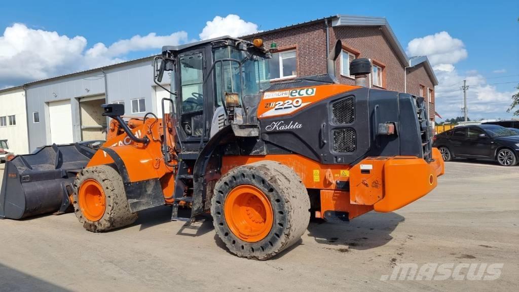 Hitachi ZW 220-6 輪胎式裝載機