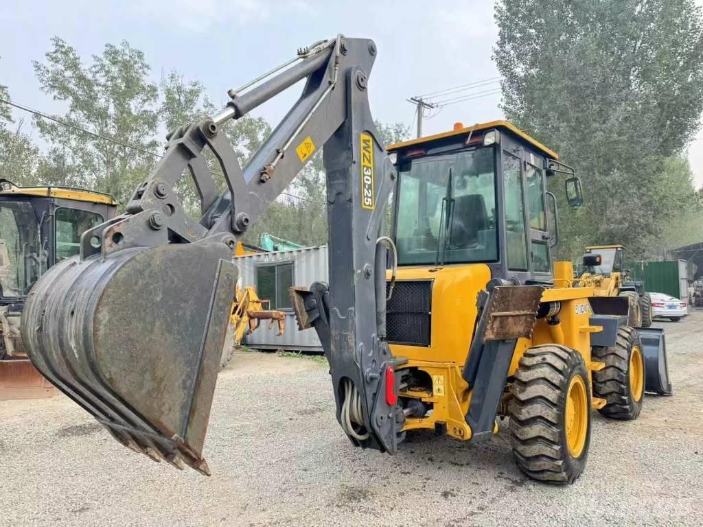 XCMG WZ 30-25 反鏟裝載機