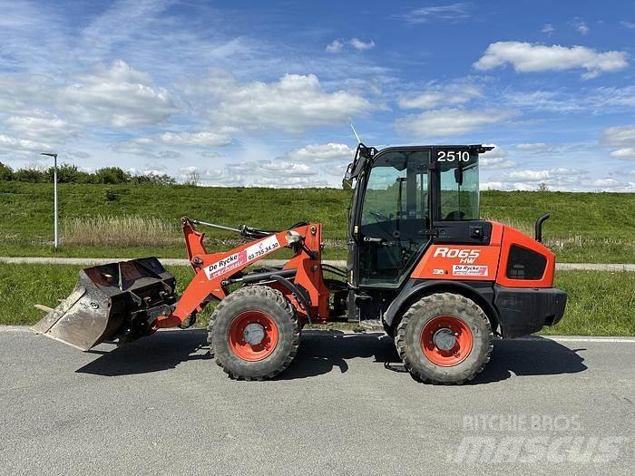 Kubota R065 輪胎式裝載機