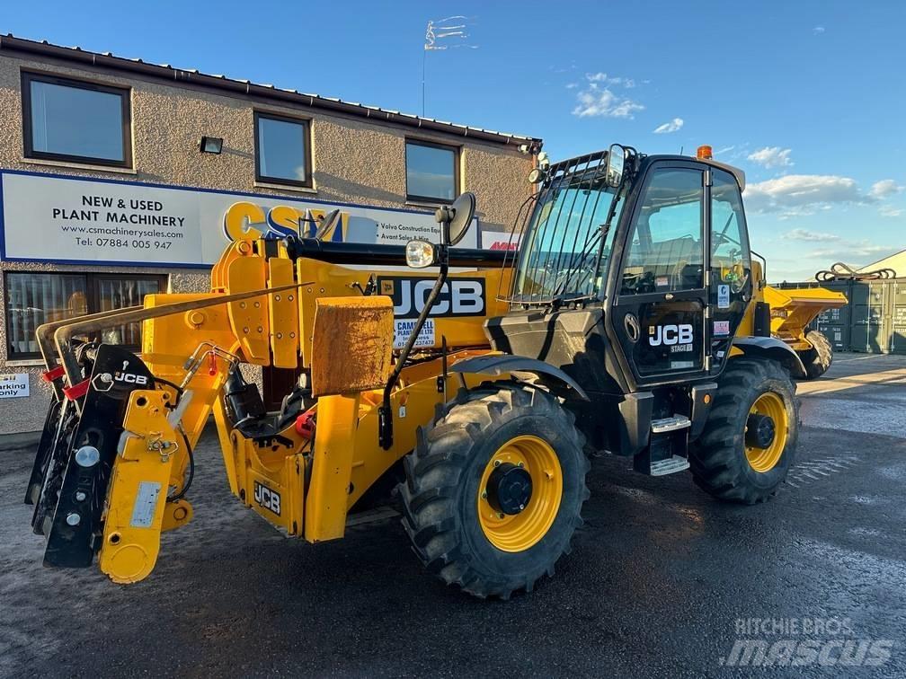 JCB 540-170 伸縮臂操作車