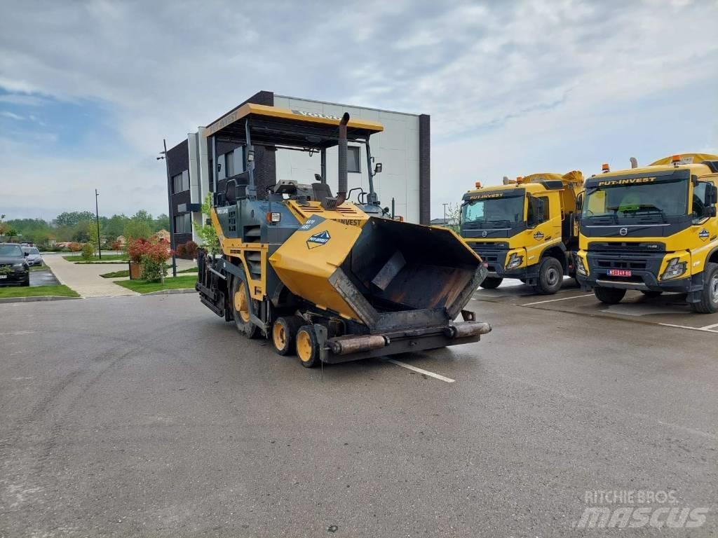 Volvo ABG 6870 瀝青攤舖機/鋪路機