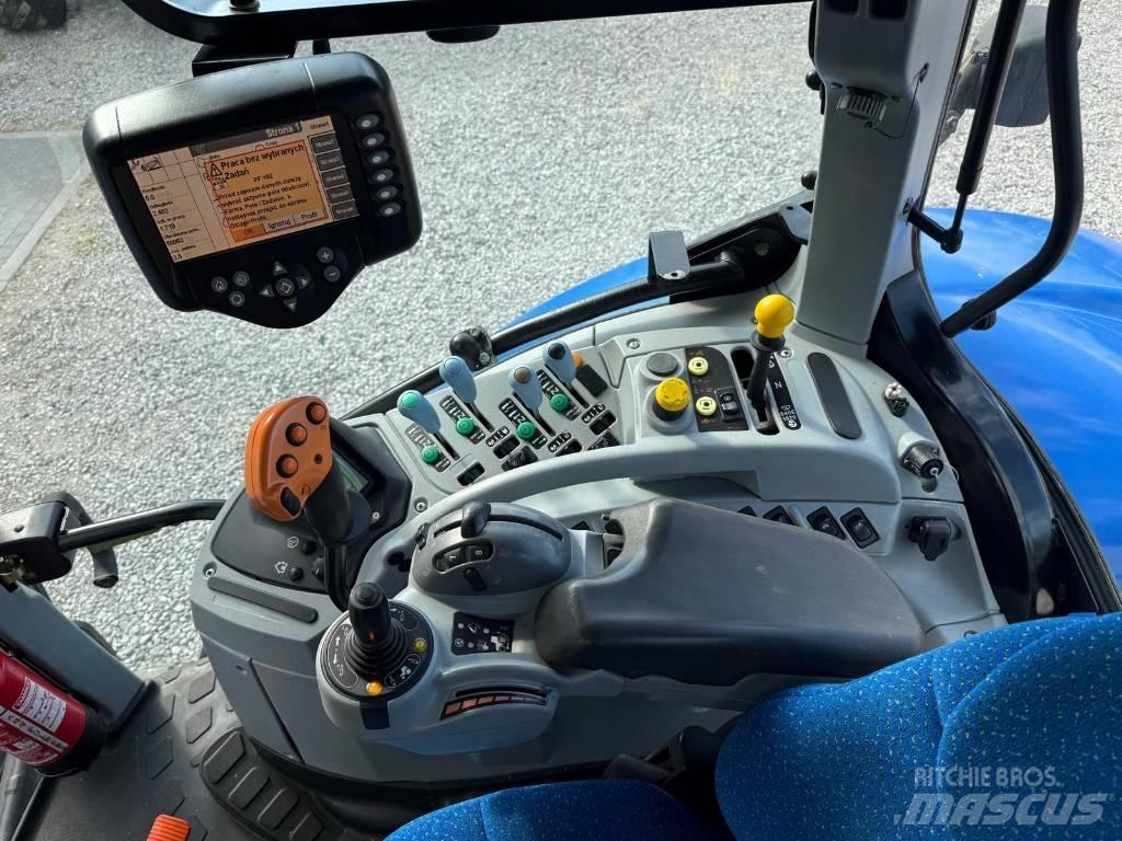 New Holland T 7060 曳引機