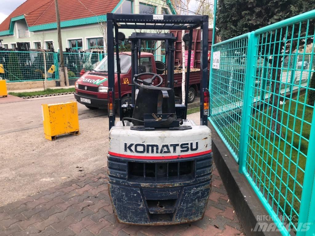 Komatsu FG15S-15 液化石油氣LPG卡車