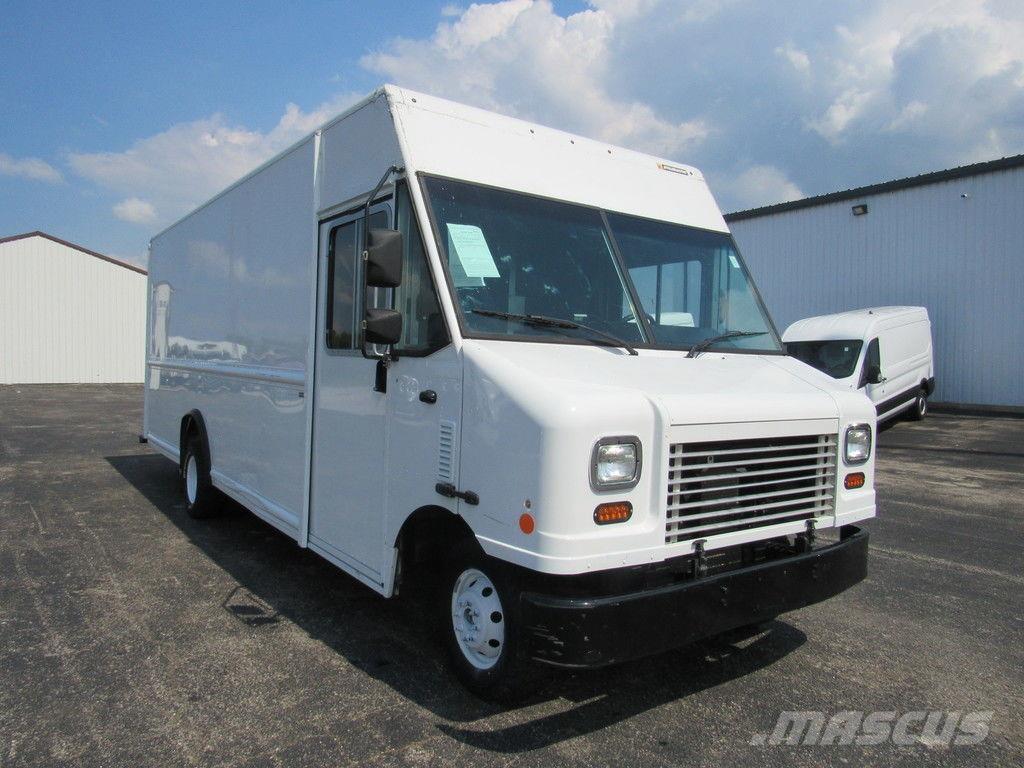 Ford E-450 貨箱式卡車