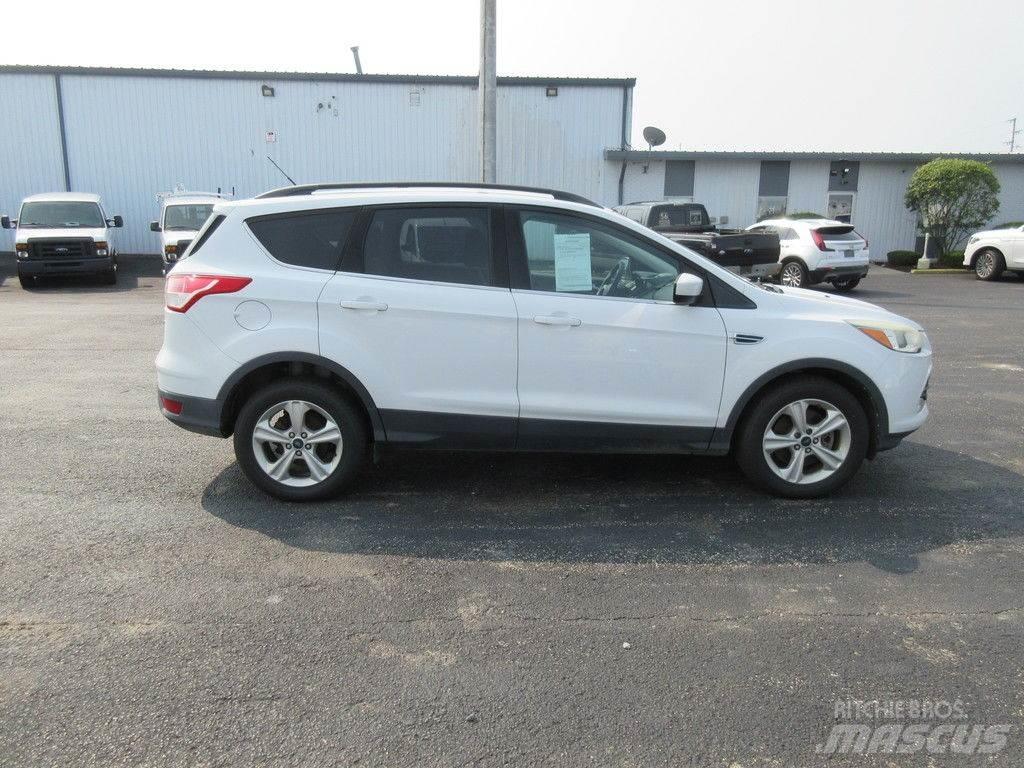 Ford Escape 汽車