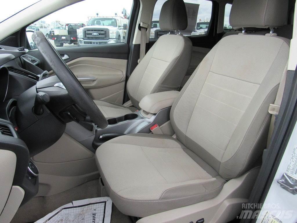Ford Escape 汽車