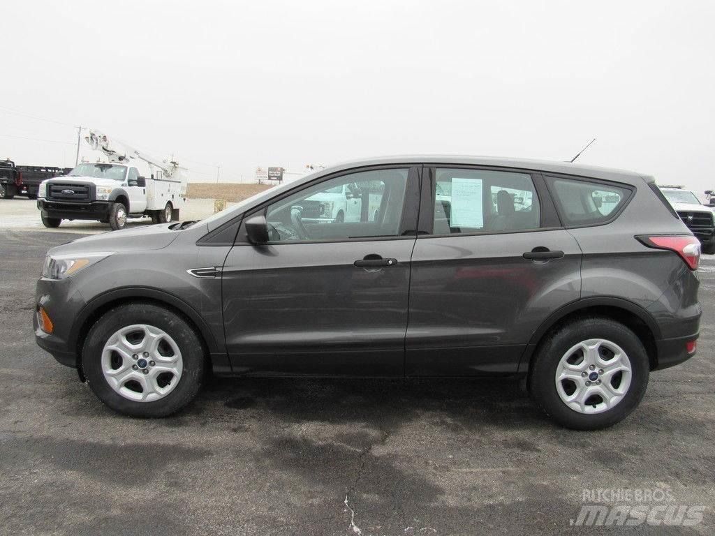 Ford Escape 汽車