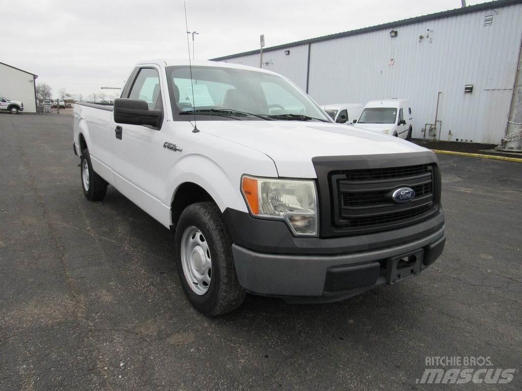 Ford F-150 皮卡.傳統半斗卡車/側卸板