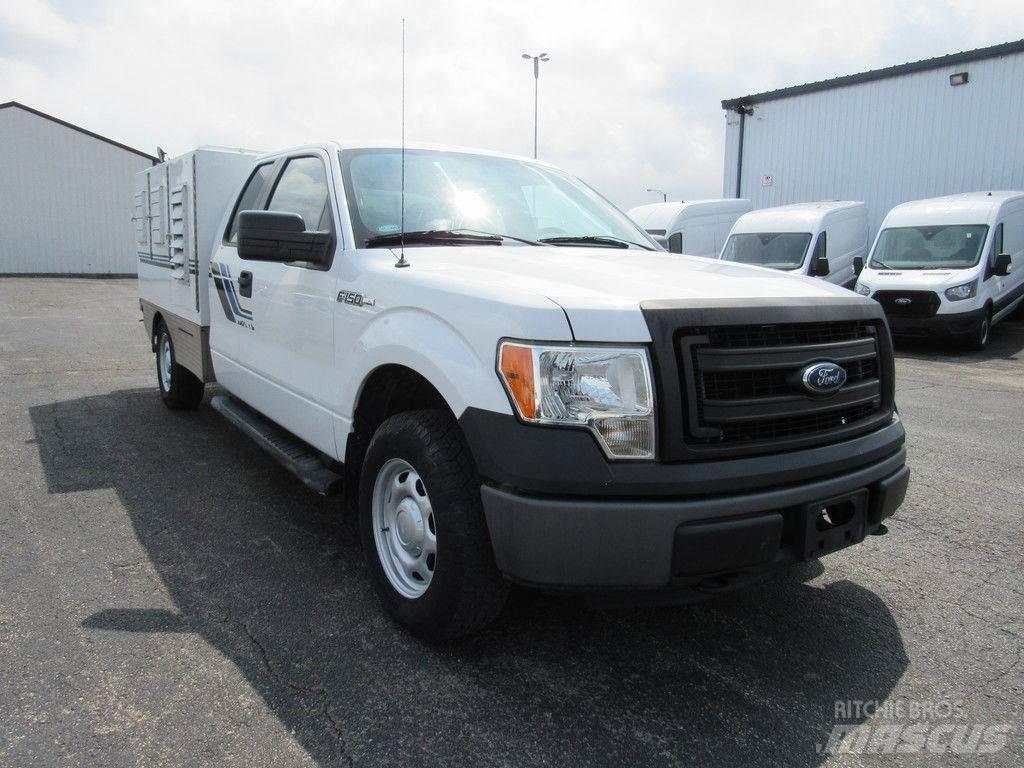 Ford F-150 皮卡.傳統半斗卡車/側卸板