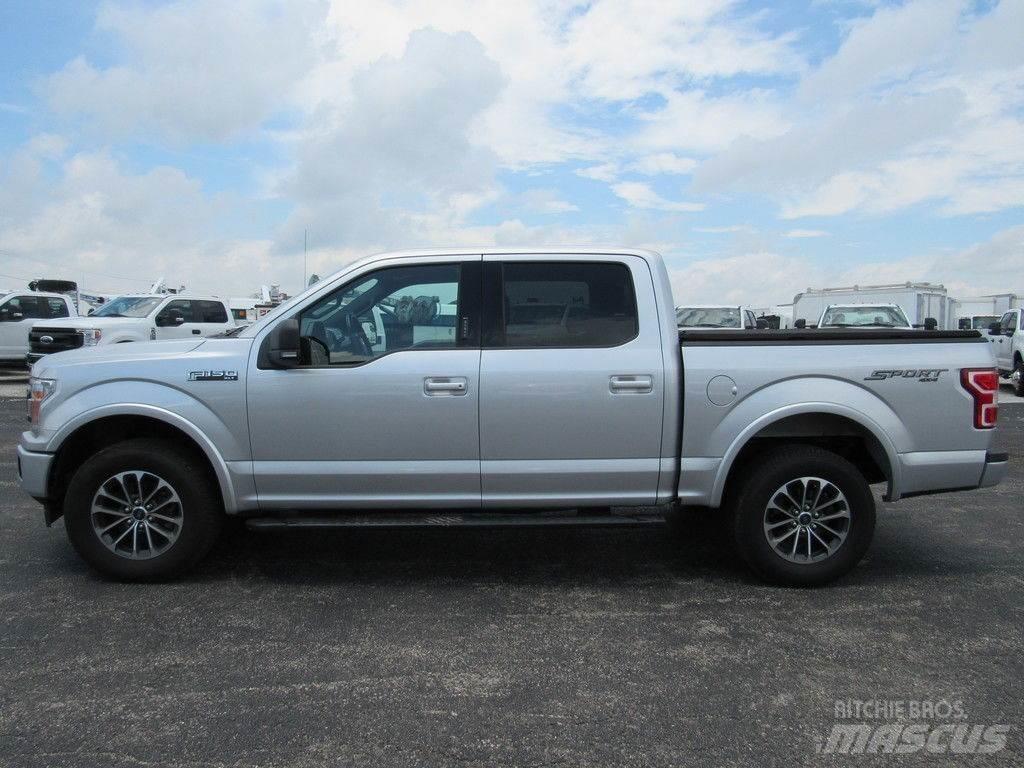 Ford F-150 皮卡.傳統半斗卡車/側卸板