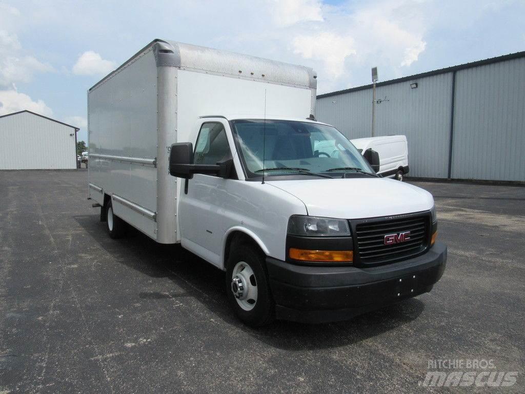 GMC Savana 3500 貨箱式卡車