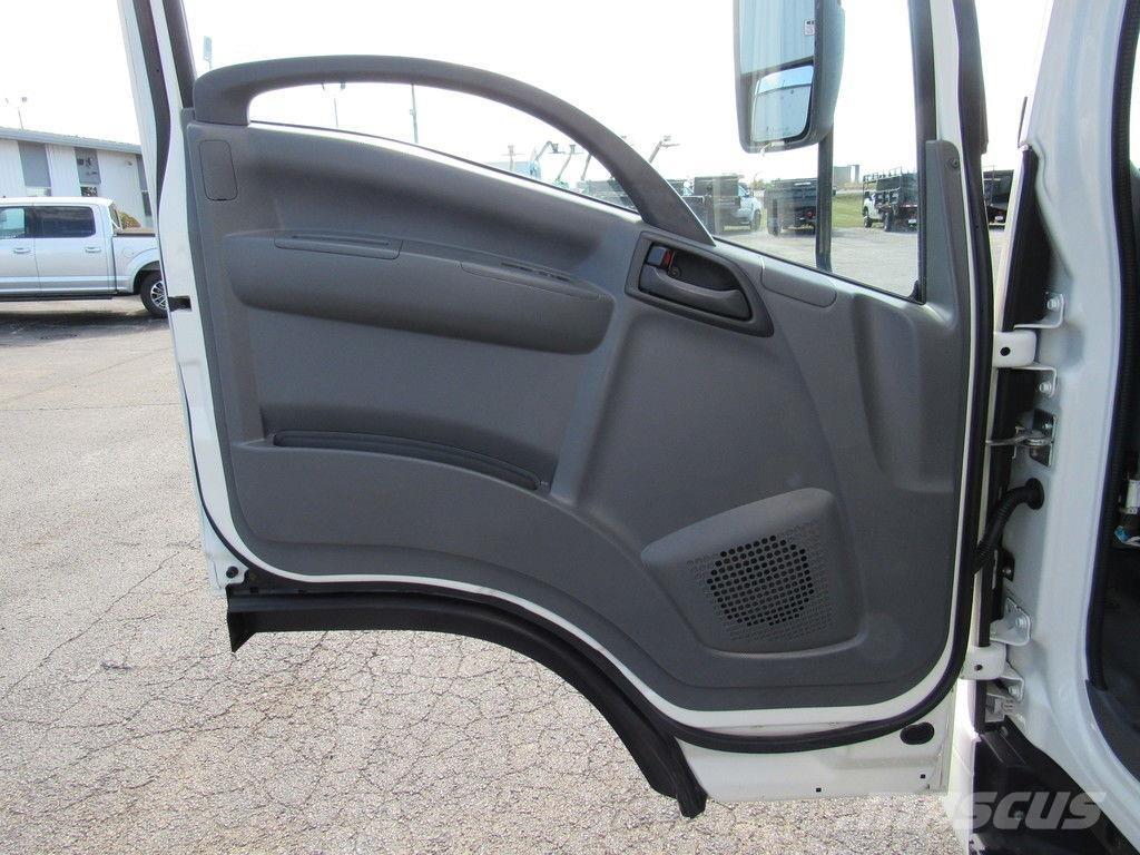 Isuzu NPR HD 貨箱式卡車