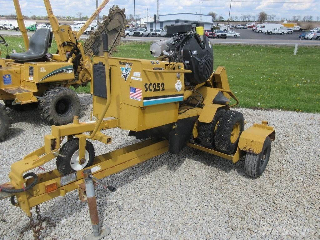 Vermeer SC252 樹樁破碎機