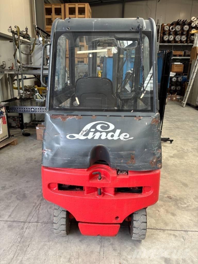 Linde E 20 P-02 電動堆高機