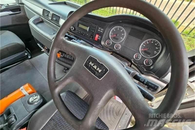 MAN 33 SERIES 其他貨車
