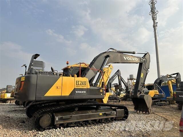 Volvo EC240 履帶式 挖土機/掘鑿機/挖掘機