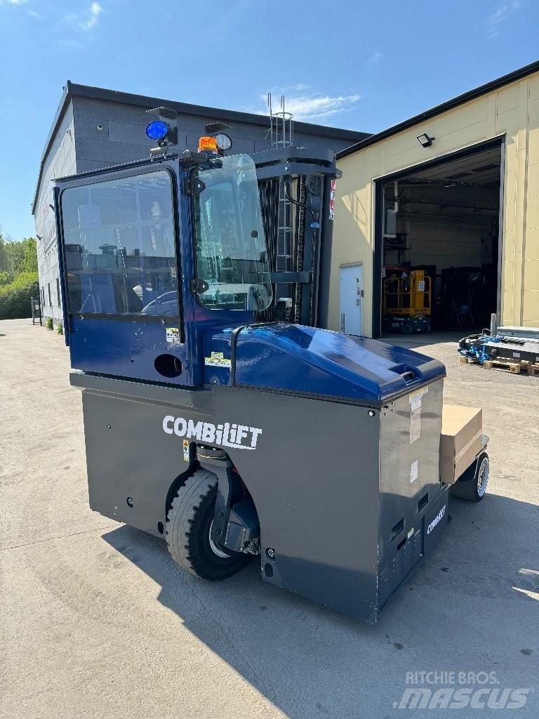 Combilift C4000ET 四向前伸式堆高機(叉車)