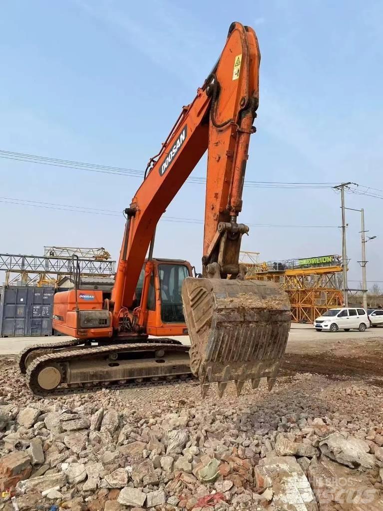 Doosan DX 225 LCA 履帶式 挖土機/掘鑿機/挖掘機