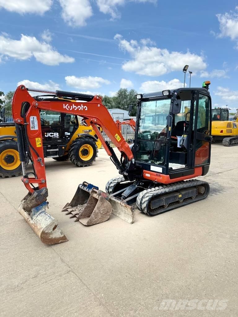 Kubota KX 027-4 小型挖土機/掘鑿機<7t(小型挖掘機)