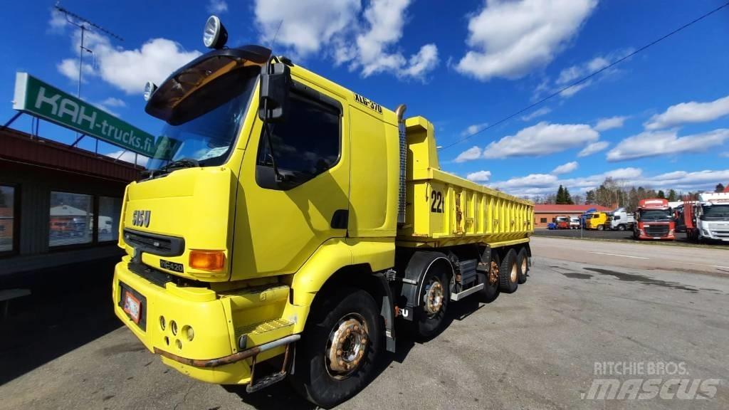 Sisu E11 傾卸式卡車