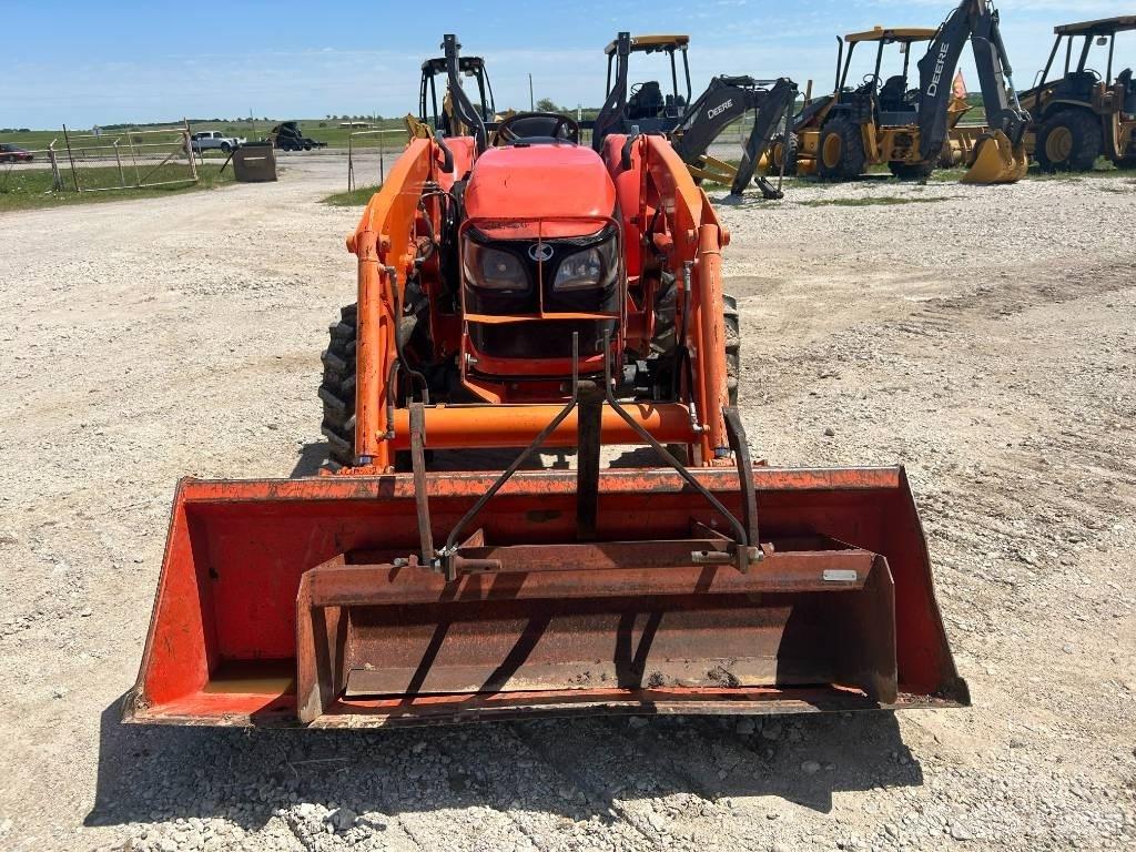 Kubota MX 5100 曳引機