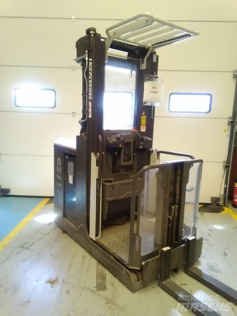 UniCarriers EPM 中端式裝載機
