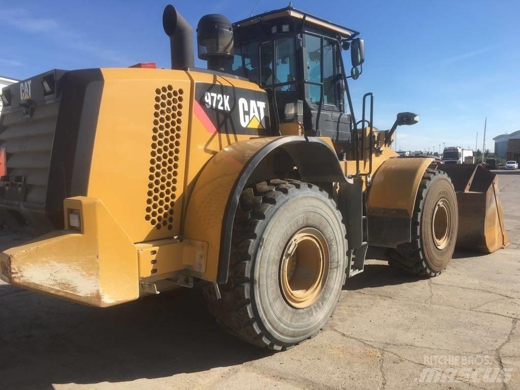 CAT 972K 輪胎式裝載機