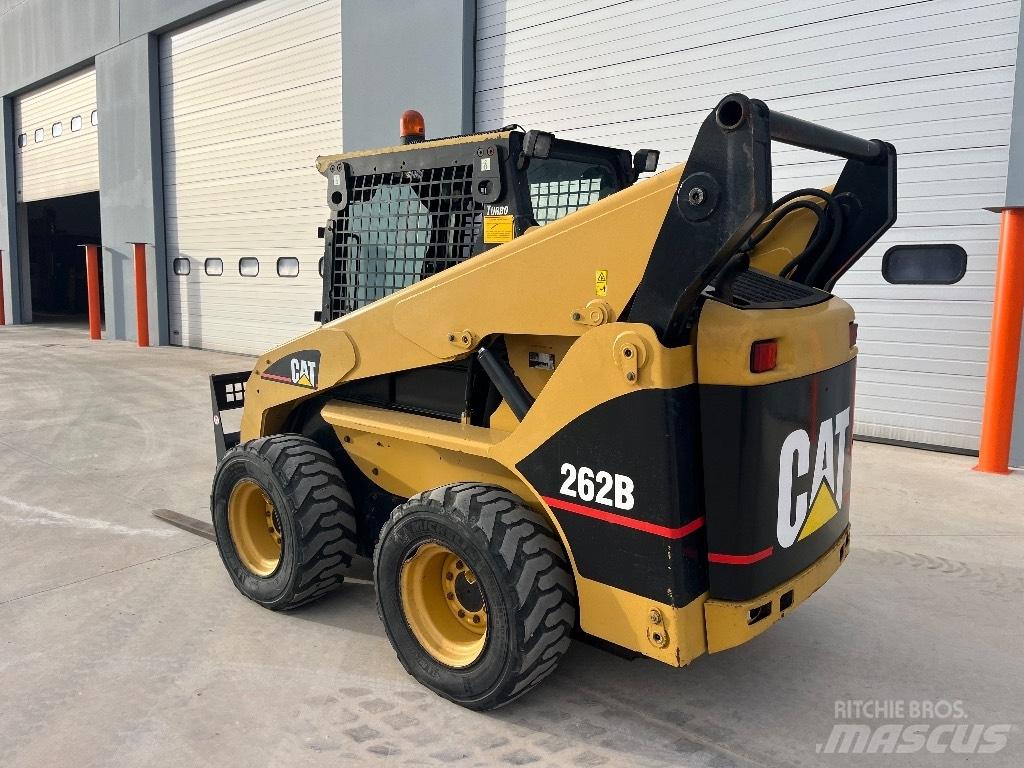 CAT 262 B 滑移轉向裝載機