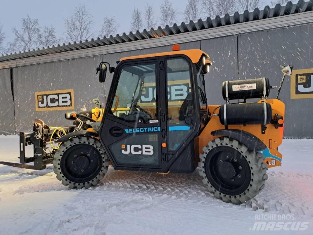 JCB 525-60E 伸縮臂操作車