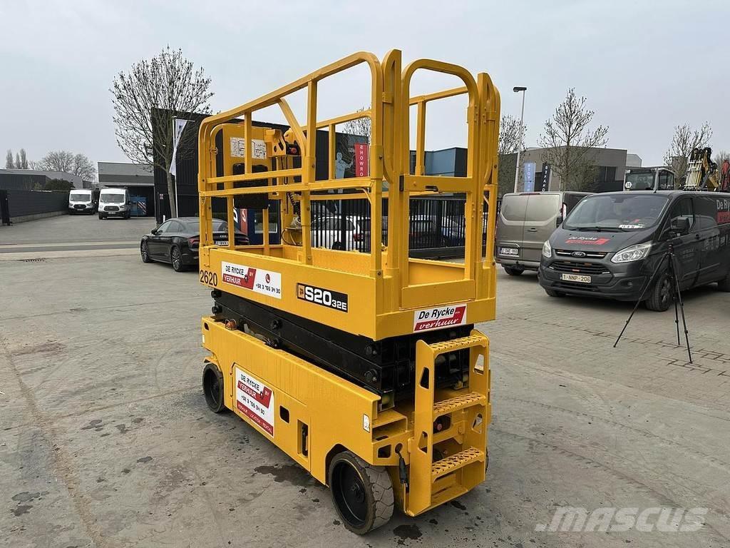 JCB S2032E 其他升降機和作業平台