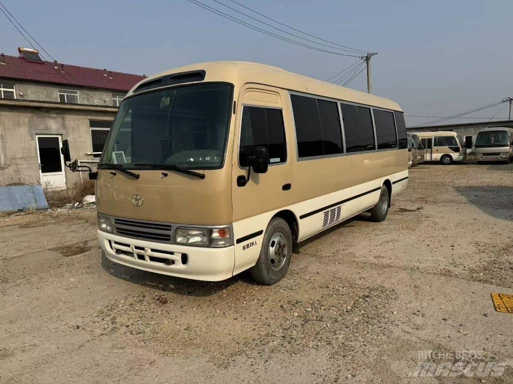 Toyota Coaster Bus 迷你巴士