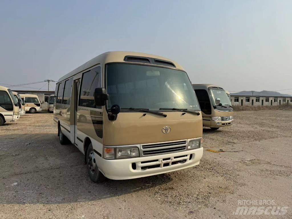 Toyota Coaster Bus 迷你巴士