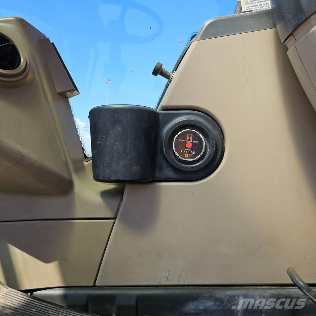 CAT 322 C 旋轉式挖土機/掘鑿機/挖掘機