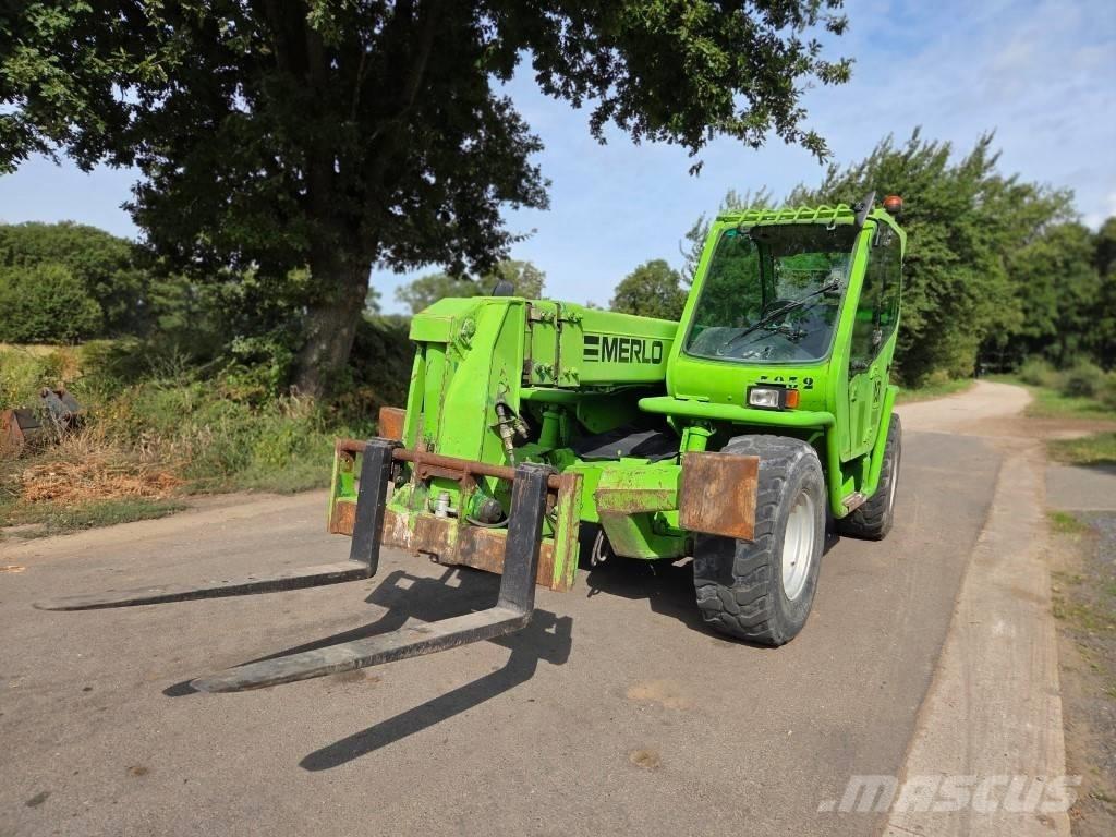 Merlo P 35.12 K 伸縮臂操作車