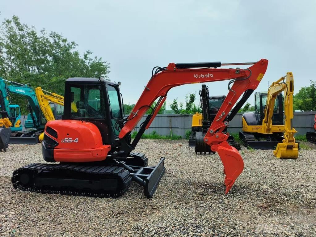 Kubota U 55-4 小型挖土機/掘鑿機<7t(小型挖掘機)