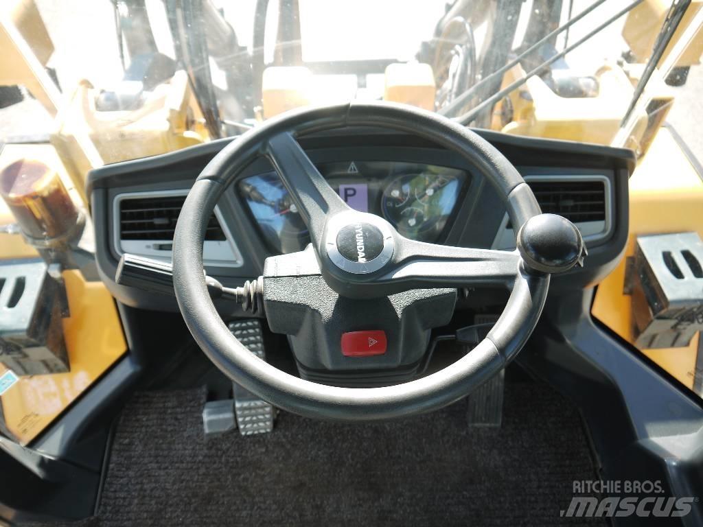Hyundai HL 955 TM 輪胎式裝載機