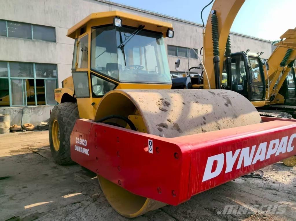 Dynapac CA 602 D 單輪滾壓機