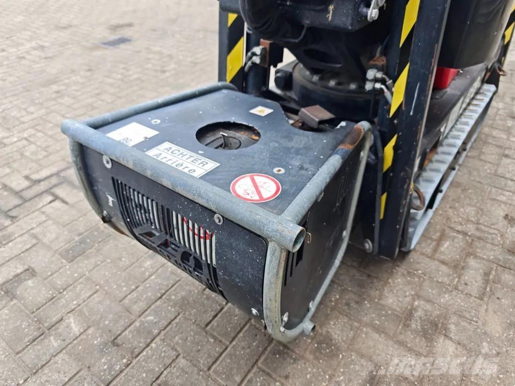 Teupen Leo 15 GT 曲臂高空作業車