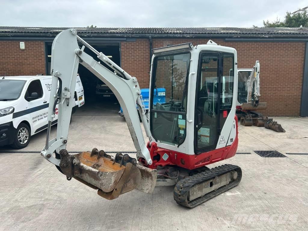 Takeuchi TB 216 小型挖土機/掘鑿機<7t(小型挖掘機)