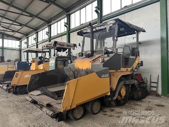 Volvo ABG 6870 瀝青攤舖機/鋪路機