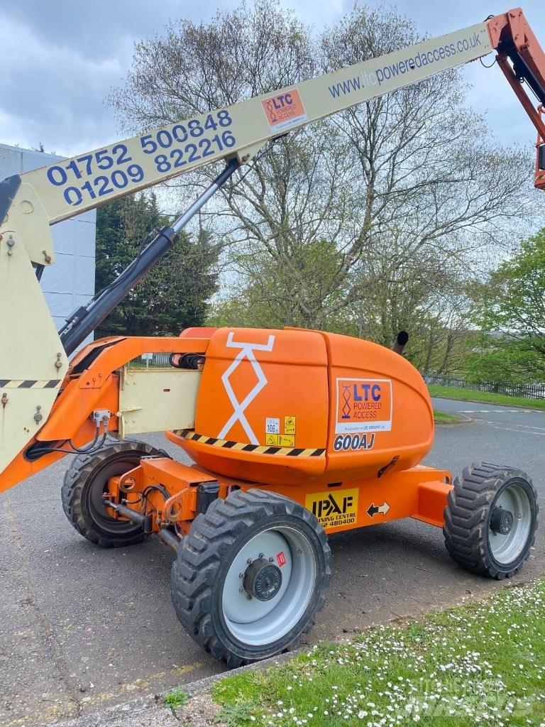 JLG 600 AJ 曲臂高空作業車